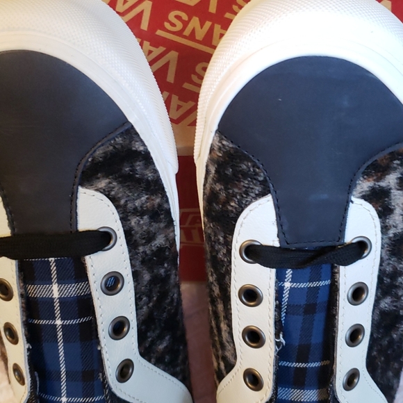 Vans Bold NI Bender Black Panther sneaker unisex sizes below beauty of a… - Picture 2 of 12